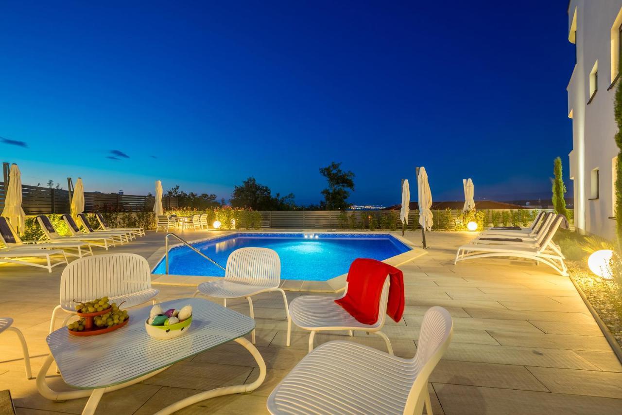 מאלינסקה Villa Poseidon Rova By El-Pi Tours מראה חיצוני תמונה