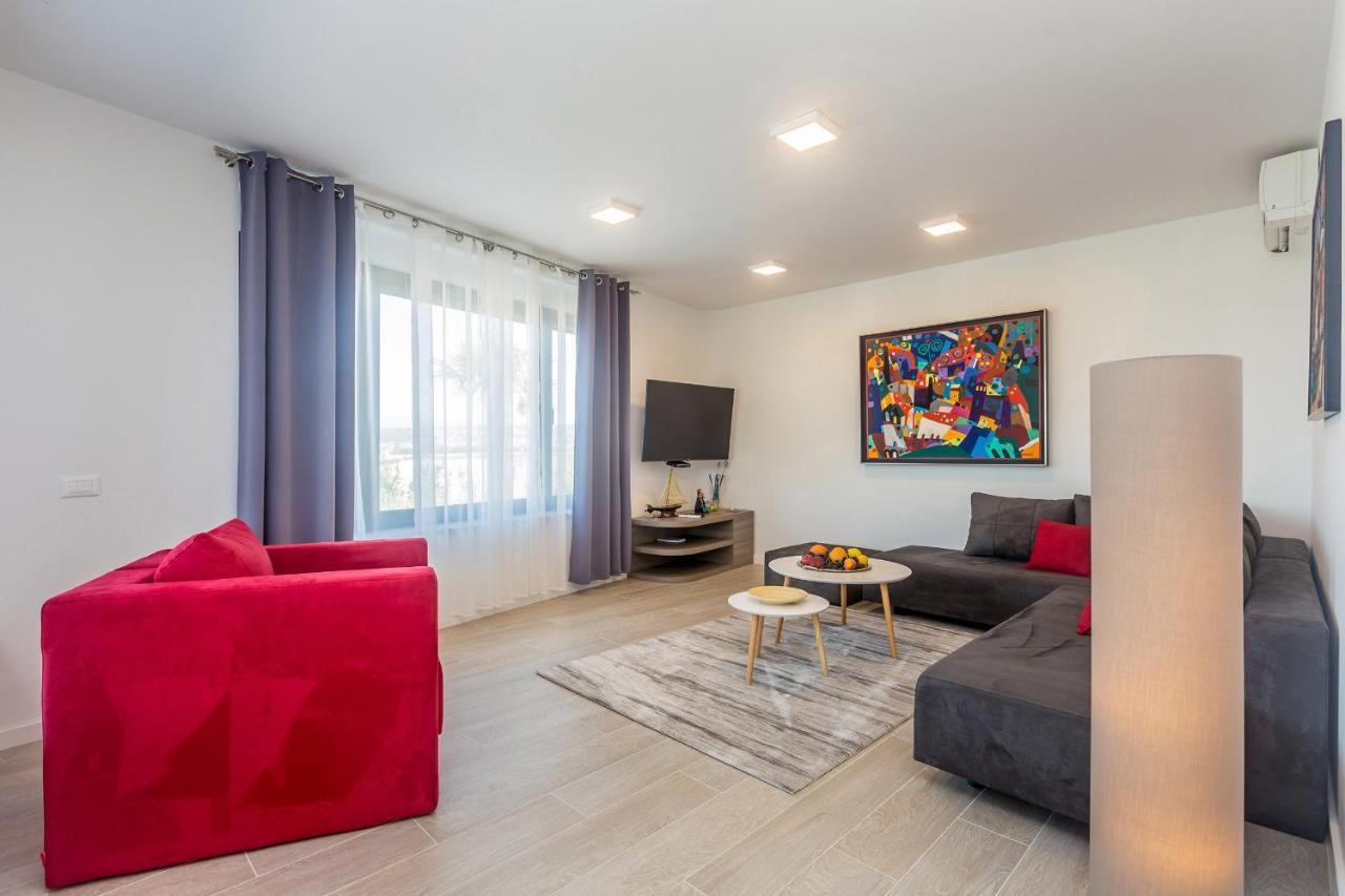מאלינסקה Villa Poseidon Rova By El-Pi Tours מראה חיצוני תמונה
