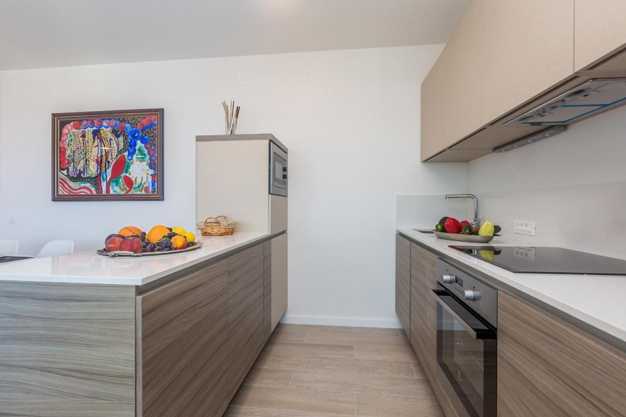מאלינסקה Villa Poseidon Rova By El-Pi Tours מראה חיצוני תמונה